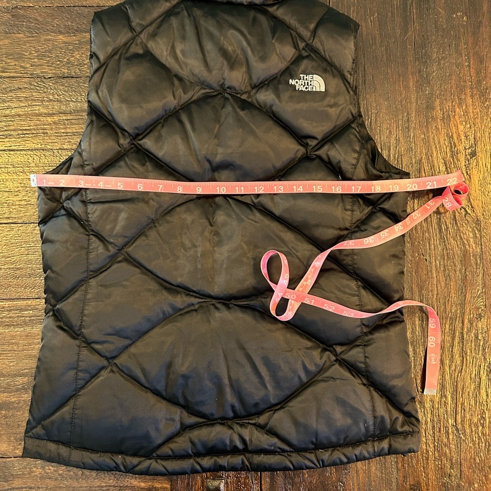 The North Face Black Quilted Women's Down Puffer Vest- 550 - Picture 6 of 9